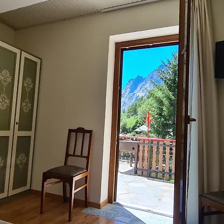 Dente Del Gigante Hotel 3*