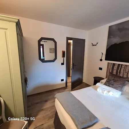 Ξενοδοχείο Dente Del Gigante 3*