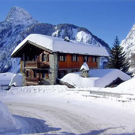 Dente Del Gigante Courmayeur