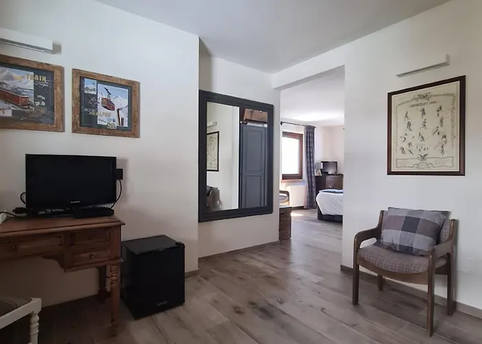 Hotel Dente Del Gigante 3*