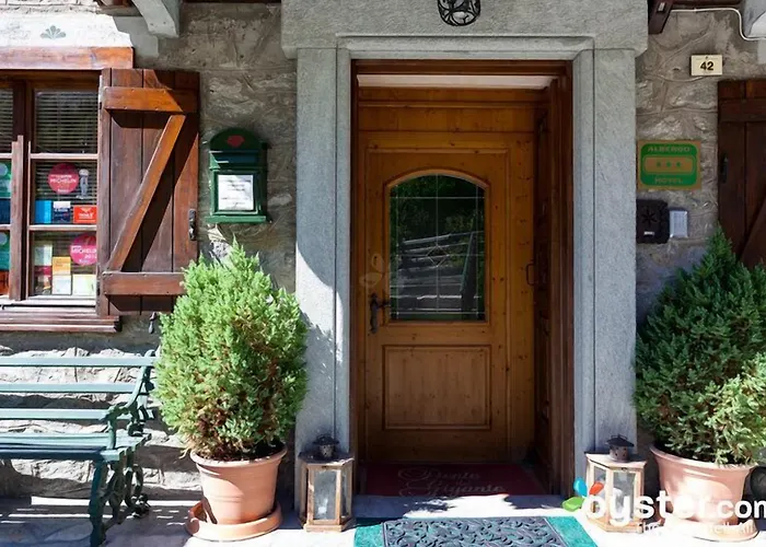 酒店 巨人之齿酒店