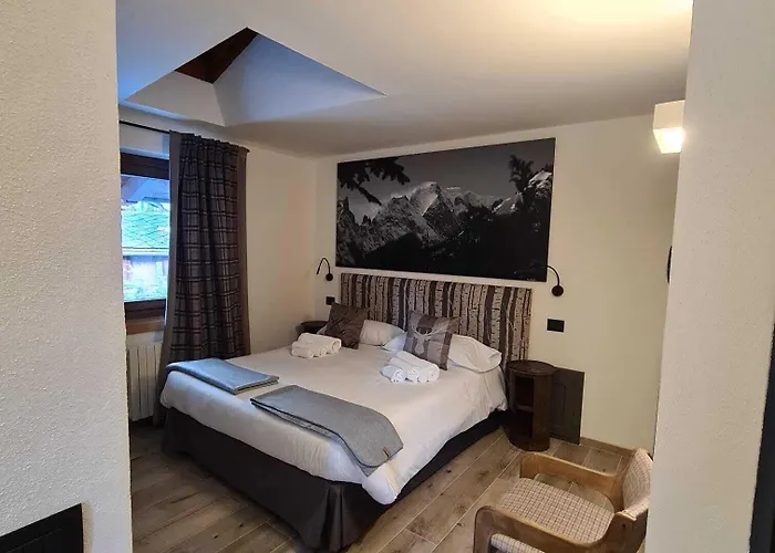 Dente Del Gigante Courmayeur