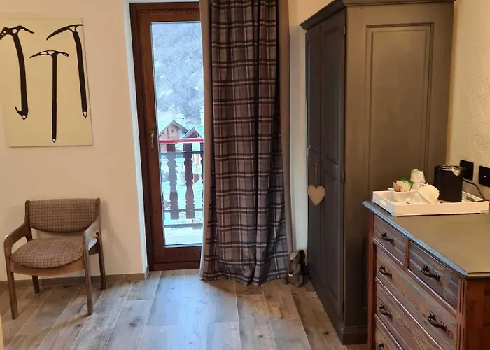 Dente Del Gigante Courmayeur